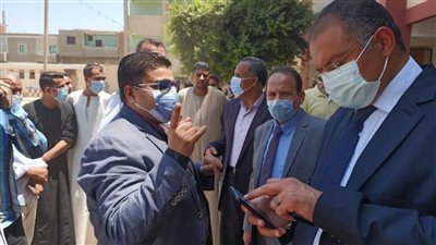 نائب محافظ بني سويف يتفقد لجان انتخابات مجلس الشيوخ 