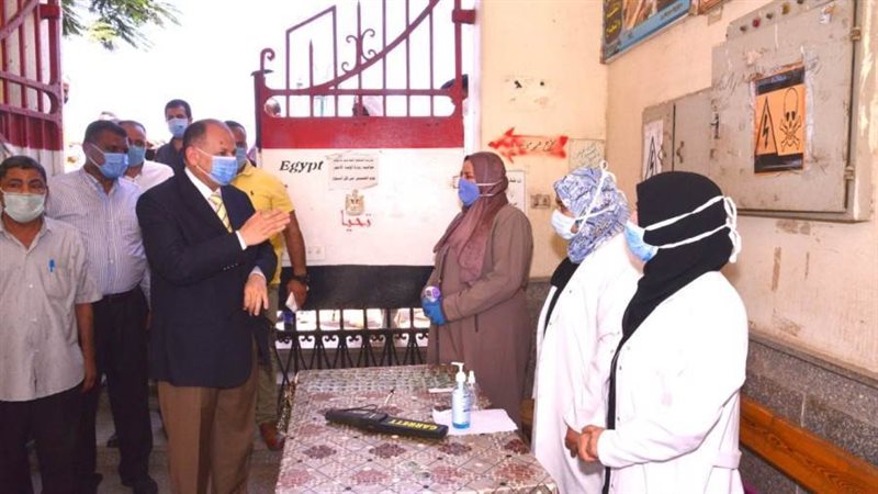 محافظ أسيوط يتفقد