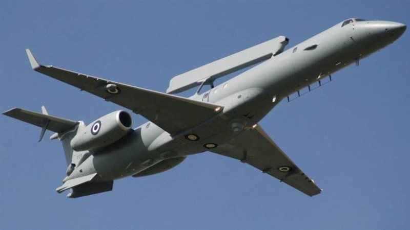 طائرة يونانية