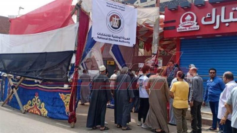 استمرار توافد الناخبين