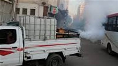 حملات لإدارة التنمية الريفية لرش البعوض والحشرات بالمنتزه