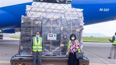 الإمارات ترسل مساعدات طبية وغذائية عاجلة إلى السودان ونيجيريا