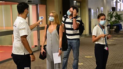 إيطاليا تغلق النوادي الليلية وسط ارتفاع إصابات كورونا بين الشباب