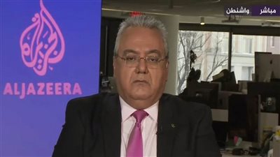 الجزيرة تقطع الاتصال مع ضيف هاجم قطر..  ووصف المذيعة بـ