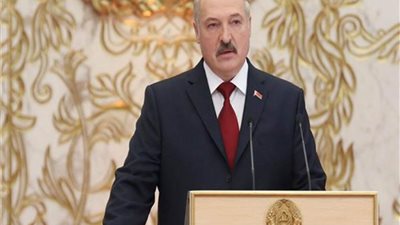لوكاشينكو يعلن إمكانية إجراء انتخابات رئاسية بعد إقرار دستور جديد للبلاد