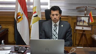 صبحى يشكر وزير الكهرباء لإنهاء أزمة الكهرباء عن 