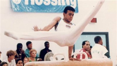 نجم الجمباز الأولمبي السابق 