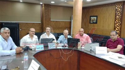 534 طالبًا يؤدون امتحان اللغة الأجنبية الثانية بالثانوية العامة بالقليوبية