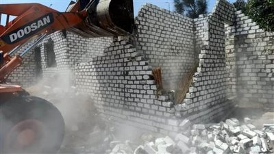 إزالة 11 حالة تعد على الأراضي بمراكز القصاصين الإسماعيلية