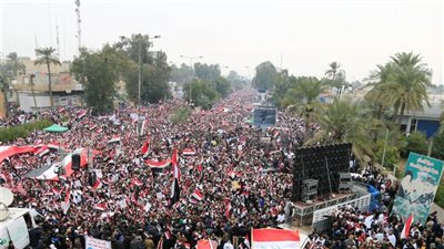 العراق يتعهد باتخاذ إجراءات حيال منفذي الأعمال تخريبية في التظاهرات