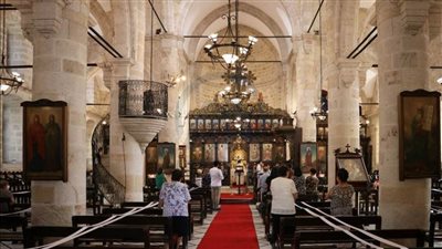 عاجل| الكنيسة تكشف موعد عودة صلوات قداسات الجمعة