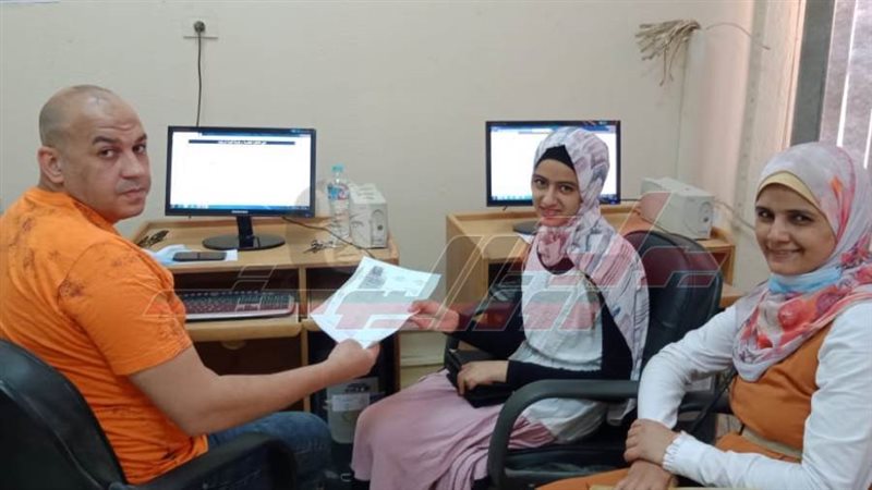 الأولى على الثانوية