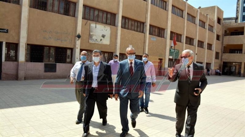 محافظ القليوبية خلال