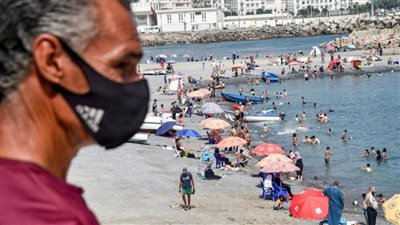 إصابات وباء كورونا تعودُ مجددا إلى الارتفاع في الجزائر