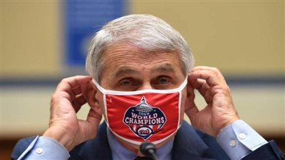 فاوتشي يحذر من 