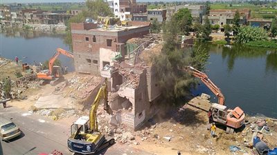 تنفيذ 472 قرار إزالة على المجاري المائية بالبحيرة