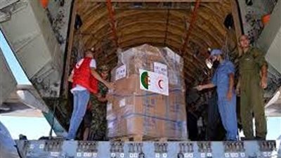 الجزائر ترسل 100 طن مساعدات إنسانية إلى النيجر