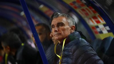 كارتيرون يعلن تشكيل الزمالك لمواجهة المقاولون العرب