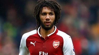 «النني» أساسيًا في تشكيل أرسنال أمام ليفربول في كأس الدرع الخيرية