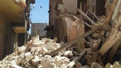 رفع 30 طن ردم ومخلفات تقليم الأشجار بنطاق حي غرب