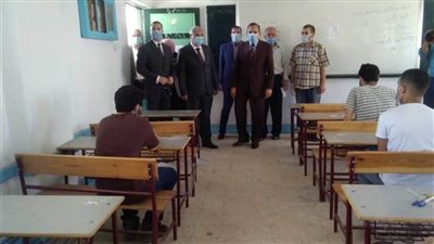 وزير التعليم يتفقد لجان امتحانات الدور الثاني للثانوية العامة