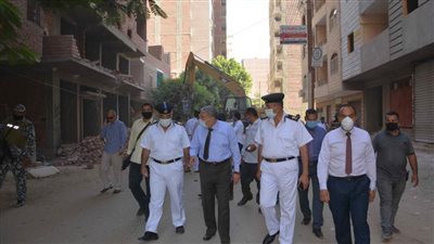 محافظ المنيا يقود حملة لإزالة التعديات 