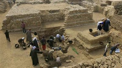 بسبب التنقيب عن الآثار.. ضبط تشكيل عصابي بجهينة