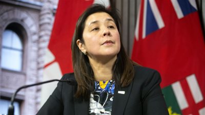 مسؤولة الصحة في تورونتو تحذر من موجة جديدة لكورونا في الخريف