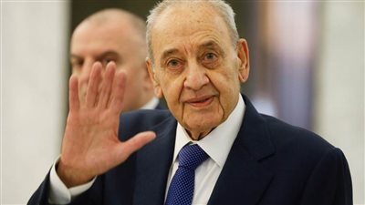 رئيس البرلمان اللبناني: المغامرات السياسية لتحقيق مكاسب ضيقة تهدد استقرار البلاد