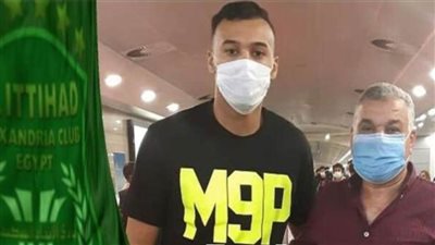 وصول مهاجم الاتحاد 