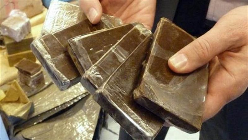 حبس عاطل لحيازته