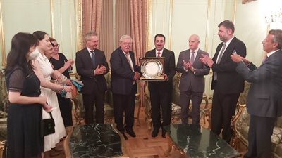 قنصل فلسطين يتسلم عمادة السلك الدبلوماسي بالإسكندرية