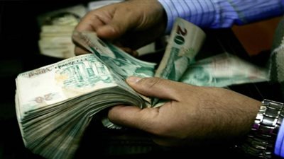 الليرة التركية تتراجع إلى أدنى مستوى على الإطلاق