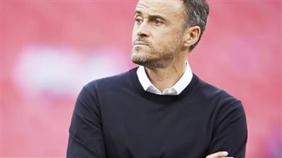 لويس إنريكي يشيد بالمستوى العالي لأنسو فاتي مع منتخب إسبانيا