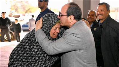 إنسانية الرئيس السيسي.. من 