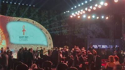 وصول الخطيب وحسن حمدي ورئيس الاتحاد الدولي لقرعة مونديال اليد