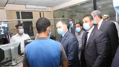 عاجل| وزير الداخلية يقوم بجولة مفاجئة بالجيزة والقاهرة 
