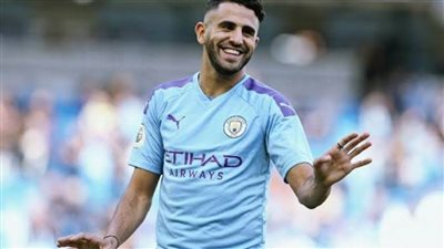 مانشستر سيتي: إصابة النجم الجزائري رياض محرز بفيروس كورونا 