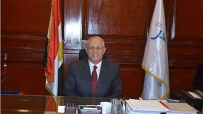 محافظ الأقصر يجتمع بشركة القناة للترسانة النيلية لإنشاء معديتين نهريتين جديدتين