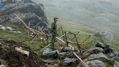 الصين: القوات الهندية أطلقت أعيرة تحذيرية في نزاع حدودي