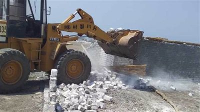 مصدر أمني ينفي ما نُشر على مواقع التواصل حول وقف حملات الإزالة ببورسعيد والسويس 