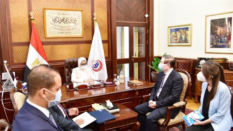 اجتماع وزيرة الصحة