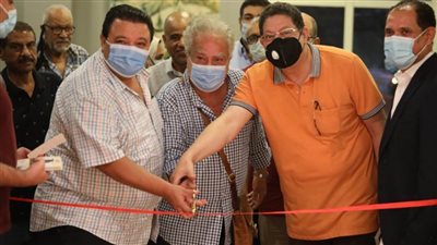 المخرج خالد جلال يفتتح معرض 