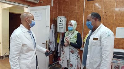 مدير صحة الشرقية يتابع توقيع الكشف الطبي على مرشحي مجلس النواب 