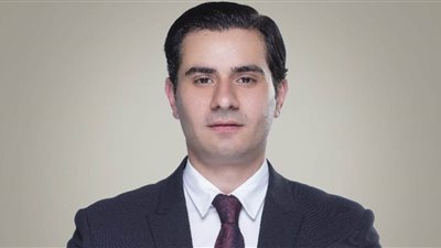 قطب: المرأة المصرية كالعادة تضرب أروع الأمثلة في بناء الوطن