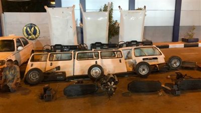 ضبط  تشكيل عصابي يسرق السيارات لبيعها قطع غيار بالقاهرة