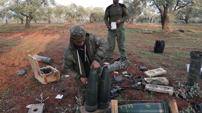 حميميم: مسلحو إدلب يستعدون لاستفزازات باستخدام الكيميائي