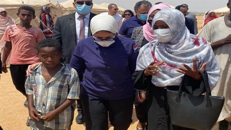 وزيرة الصحة في معسكر