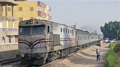 ضبط 3 متهمين سرقوا لافتة إعلانية بخط السكة الحديد بالغربية