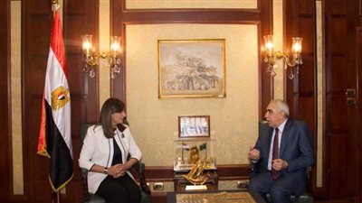 سفير العراق بالقاهرة يبحث مع وزيرة الهجرة عقد اللجنة العليا المشتركة قريبا